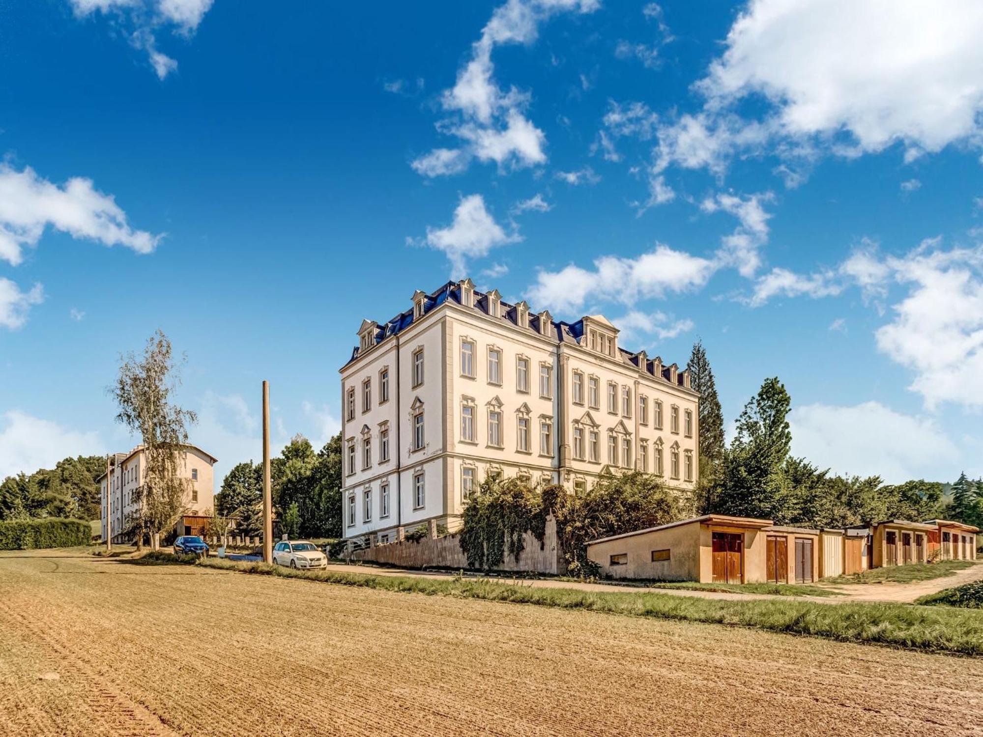 Alluring Villa In Grunhainichen Borstendorf With Garden Leubsdorf Dış mekan fotoğraf